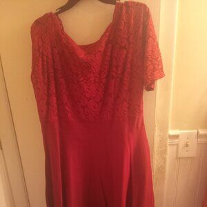 Effortless Elegance: The Dress That Turns Heads